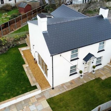 Charming Cottage Close To M4 Bridgend Bridgend  Exterior photo